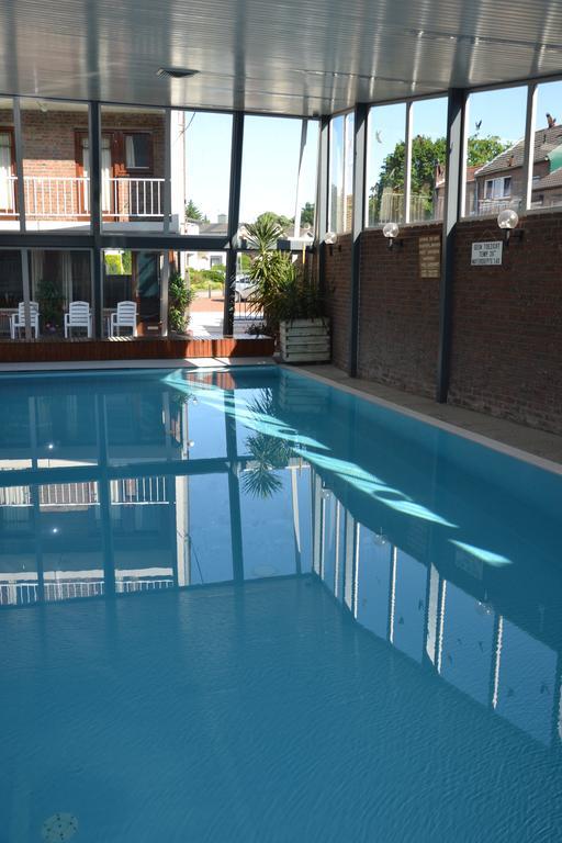 Marx Motel Valkenburg aan de Geul Bagian luar foto