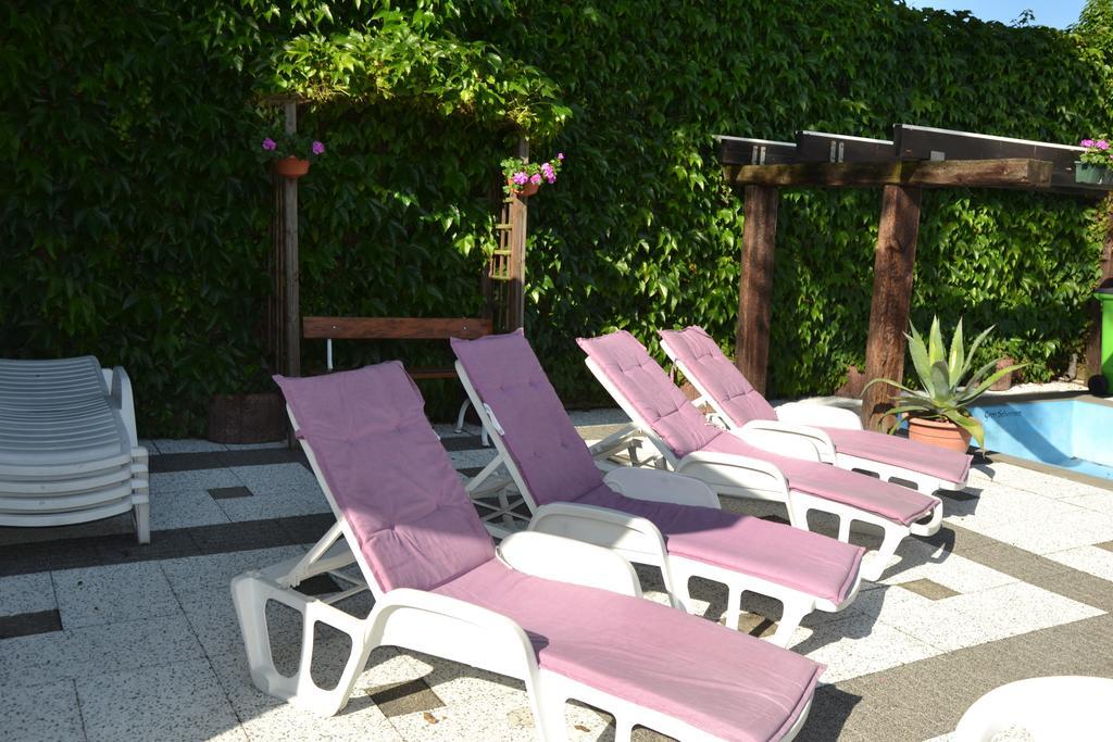 Marx Motel Valkenburg aan de Geul Bagian luar foto