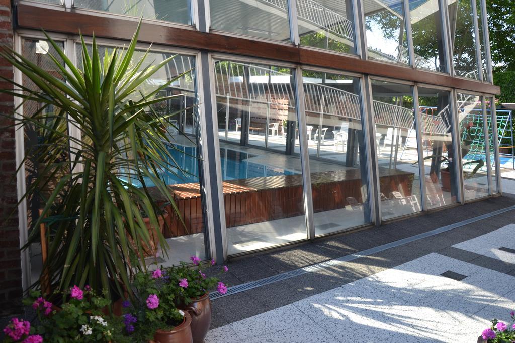 Marx Motel Valkenburg aan de Geul Bagian luar foto